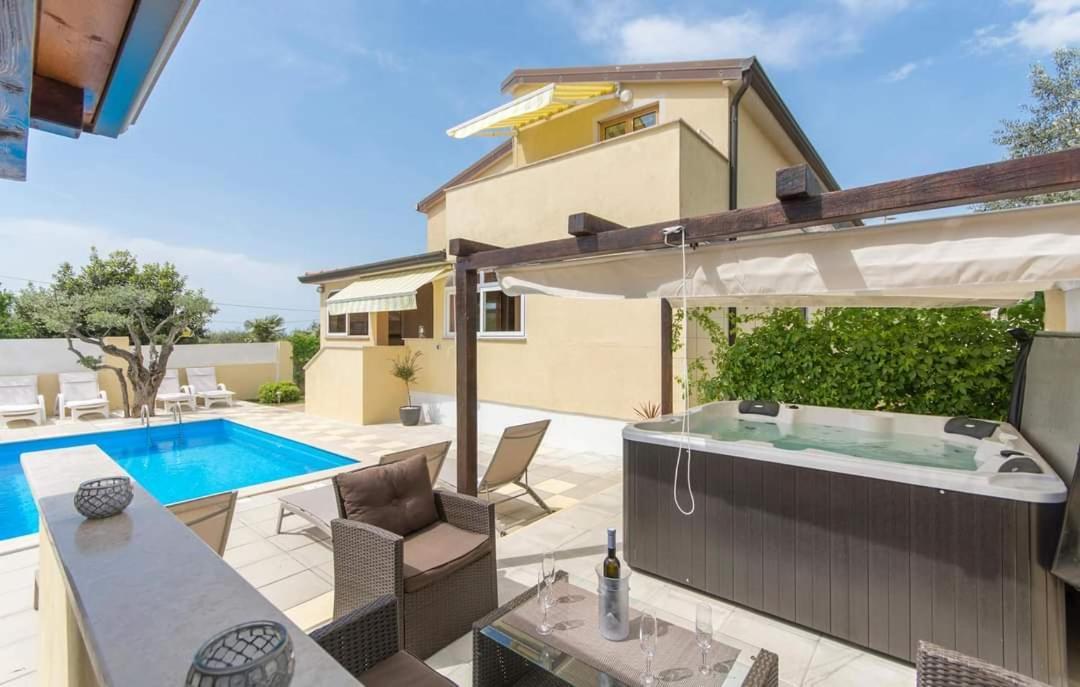 Gimy Villa&App 1 Porec Gedici Экстерьер фото
