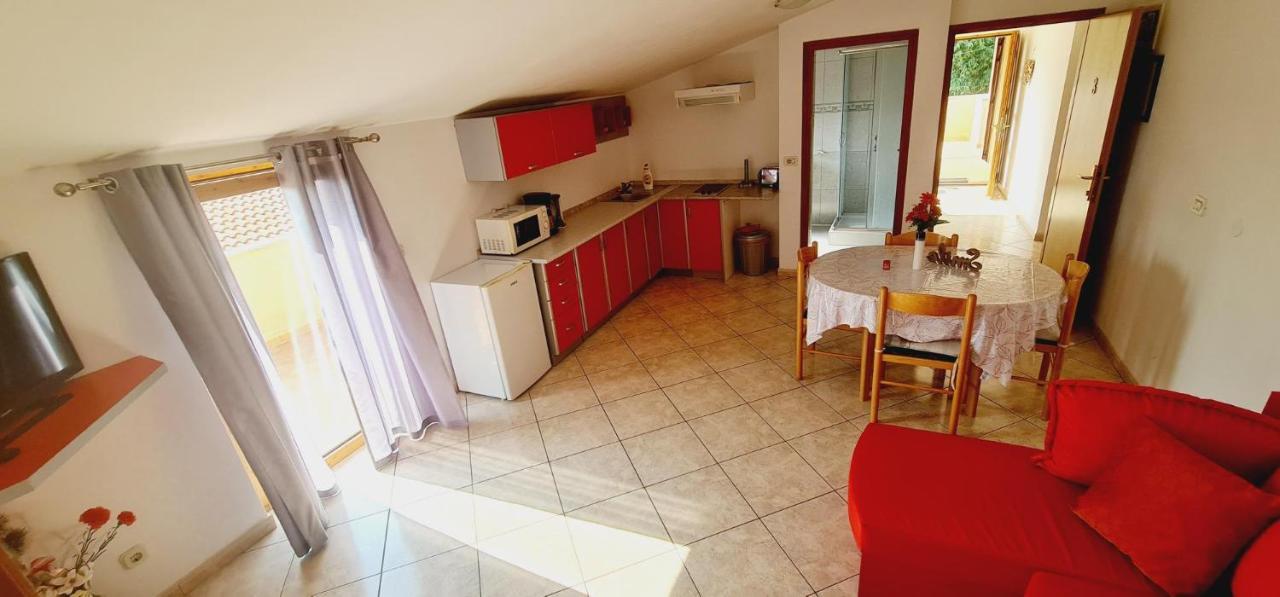 Gimy Villa&App 1 Porec Gedici Экстерьер фото